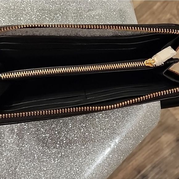 Coach Logo Slim Accordian Zip Leather Wallet - Picture 12 of 12